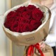 Акция  Букет из 11 красных роз в крафте