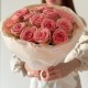 Милый букет «bloom room» из 15 персиковых роз