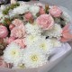 Нежный букет из кустовой розы и хризантемы Алтай ️