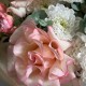 Авторский букет « Аромат нежности » Bloom room из французских роз, хризантем и эвкалипта