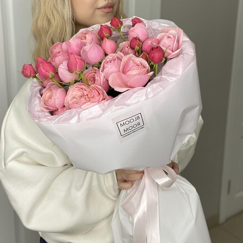 Монобукет из кустовых роз «Ягодное поле » Bloom room