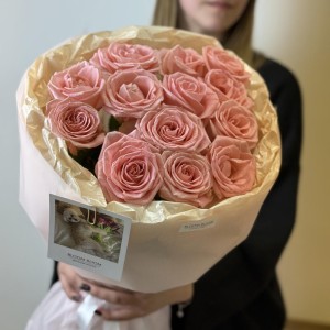Нежный букет из роз