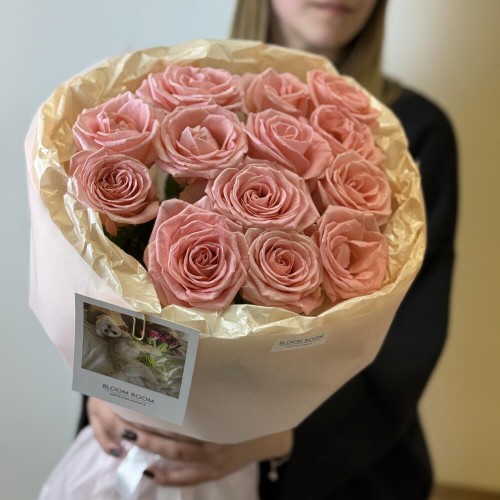 Нежный букет из роз