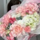 Шикарный букет для прекрасных дам с французскими розами и гортензией