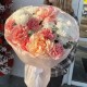 Очаровательный букет Bloom room   из французской розы, диантусов и хризантем