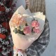 Милый комплимент Bloom room   из французской розы, хризантемы и диантусов