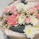 Авторский букет « Весенний шёпот» из ромашек, диантусов, роз и хризантем