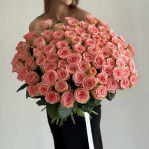 букет из 101 Розы Софи Лорен «Bloom room»
