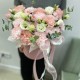 Композиция в коробке "Нежное бизе" Bloom Room: хризантема, диантус, эустома, эвкалипт
