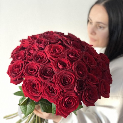Монобукет из 39 красных роз
