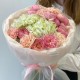 Букет «Bloom room» с гортензией, кустовой пионовидной розой и диантусом