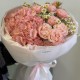 Букет «Bloom room» с гортензией и кустовой розой madam bombastic