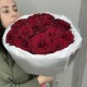 Моно букет из 15 красных роз bloom room