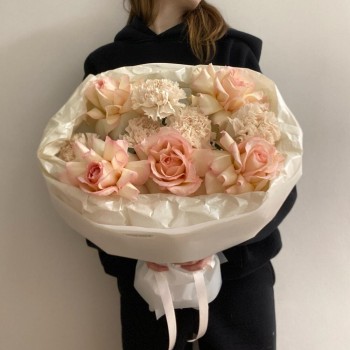 Персиковый букет из ажурных роз️ Bloom room: большой выбор букетов в профиле магазина